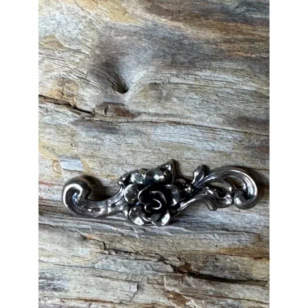 Vintage Deep Scuptured Sterling Silver Rose Brooch Repousse Leaves Bar Pin - Picture 5 of 5